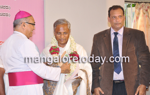 Ministers honoured at Bishop House